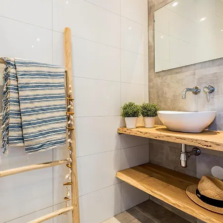 2 Bedroom Front In 펜션
